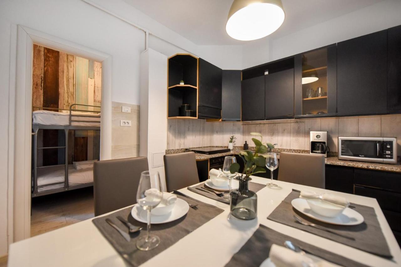 Appartement Amazing Location & Elegant Apt - Old Town à Bucarest Extérieur photo