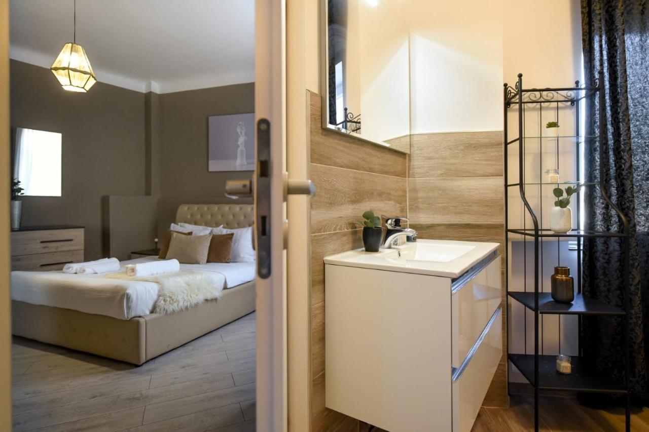 Appartement Amazing Location & Elegant Apt - Old Town à Bucarest Extérieur photo