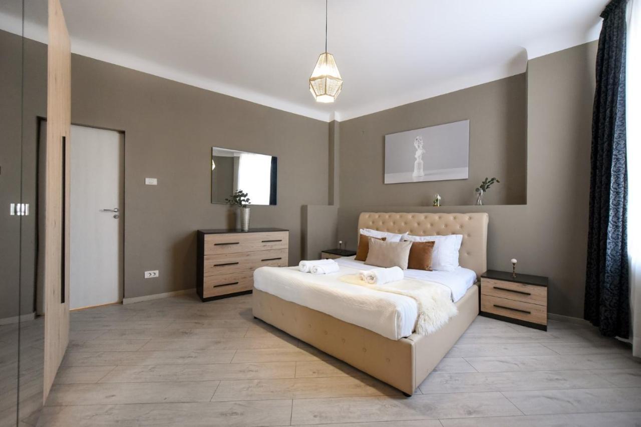Appartement Amazing Location & Elegant Apt - Old Town à Bucarest Extérieur photo